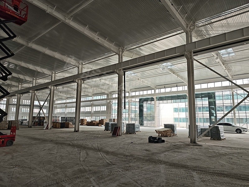 2026年钢结构厂房建设费用全解析：平均造价每平多少