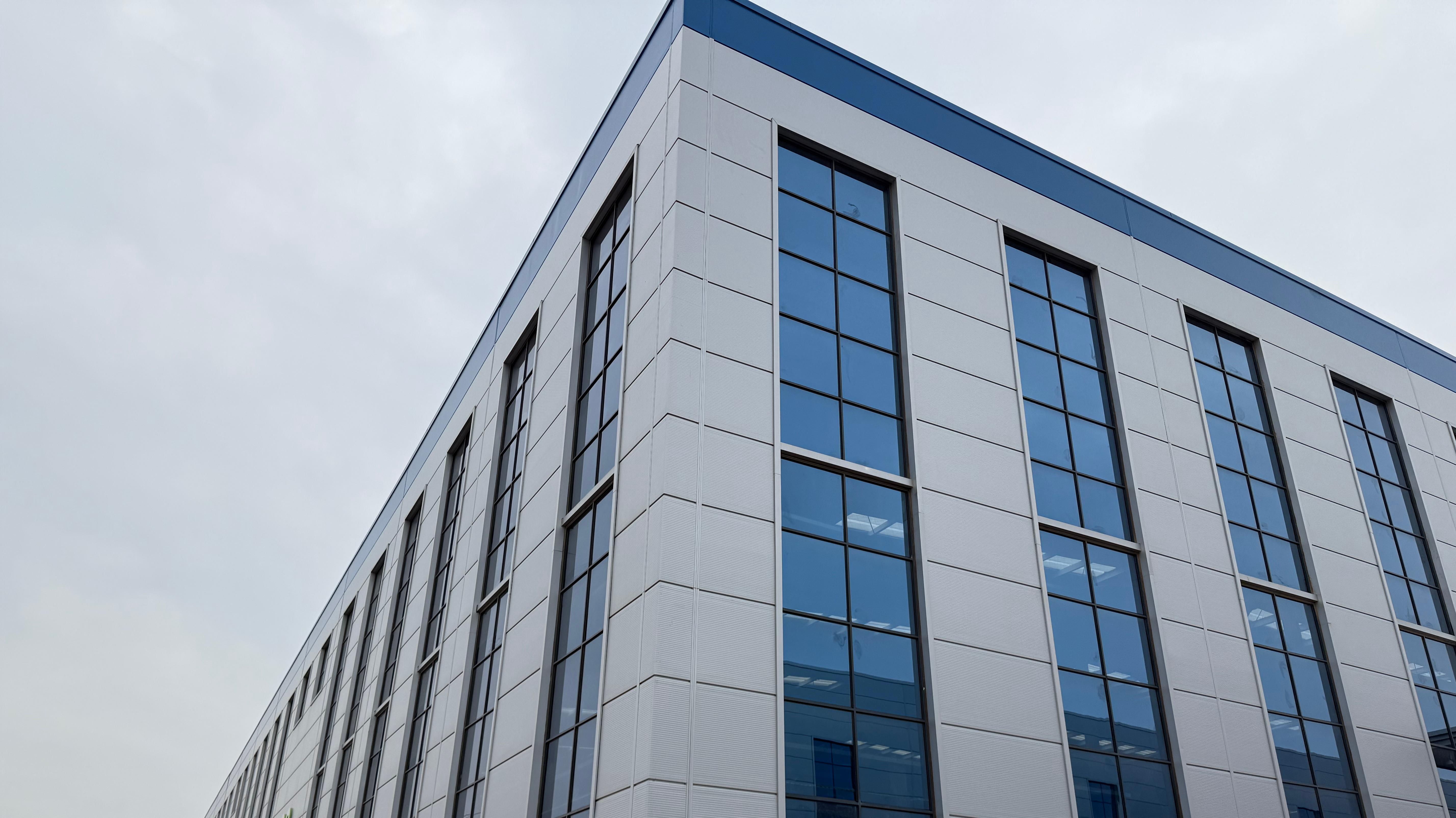 钢结构厂房询价：需要提供哪些信息才能获得准确造价