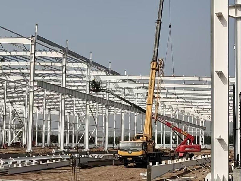 中型钢结构厂房造价预算，民营老板扩大生产必看！