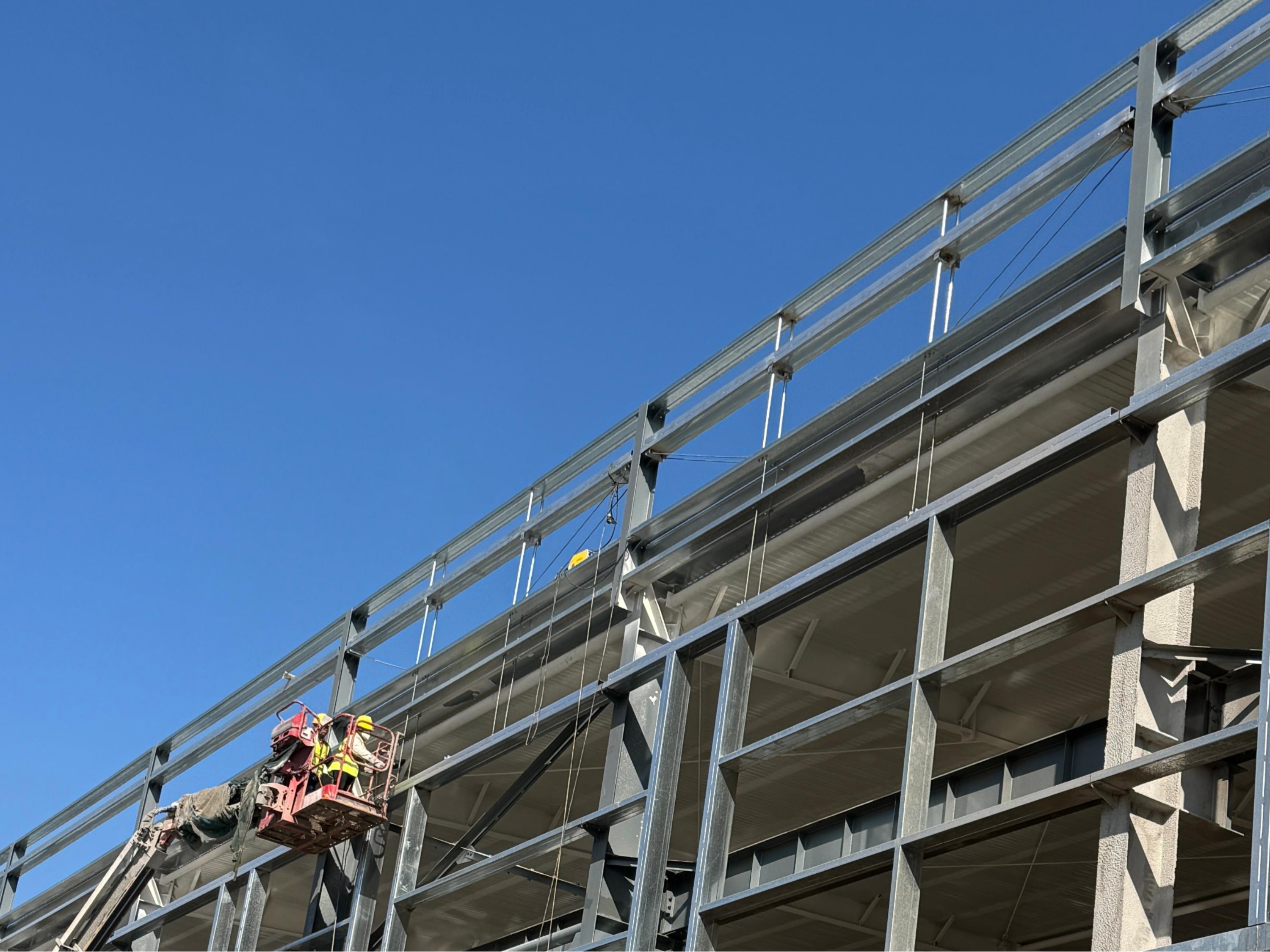 两万平钢结构厂房包工包料多少钱