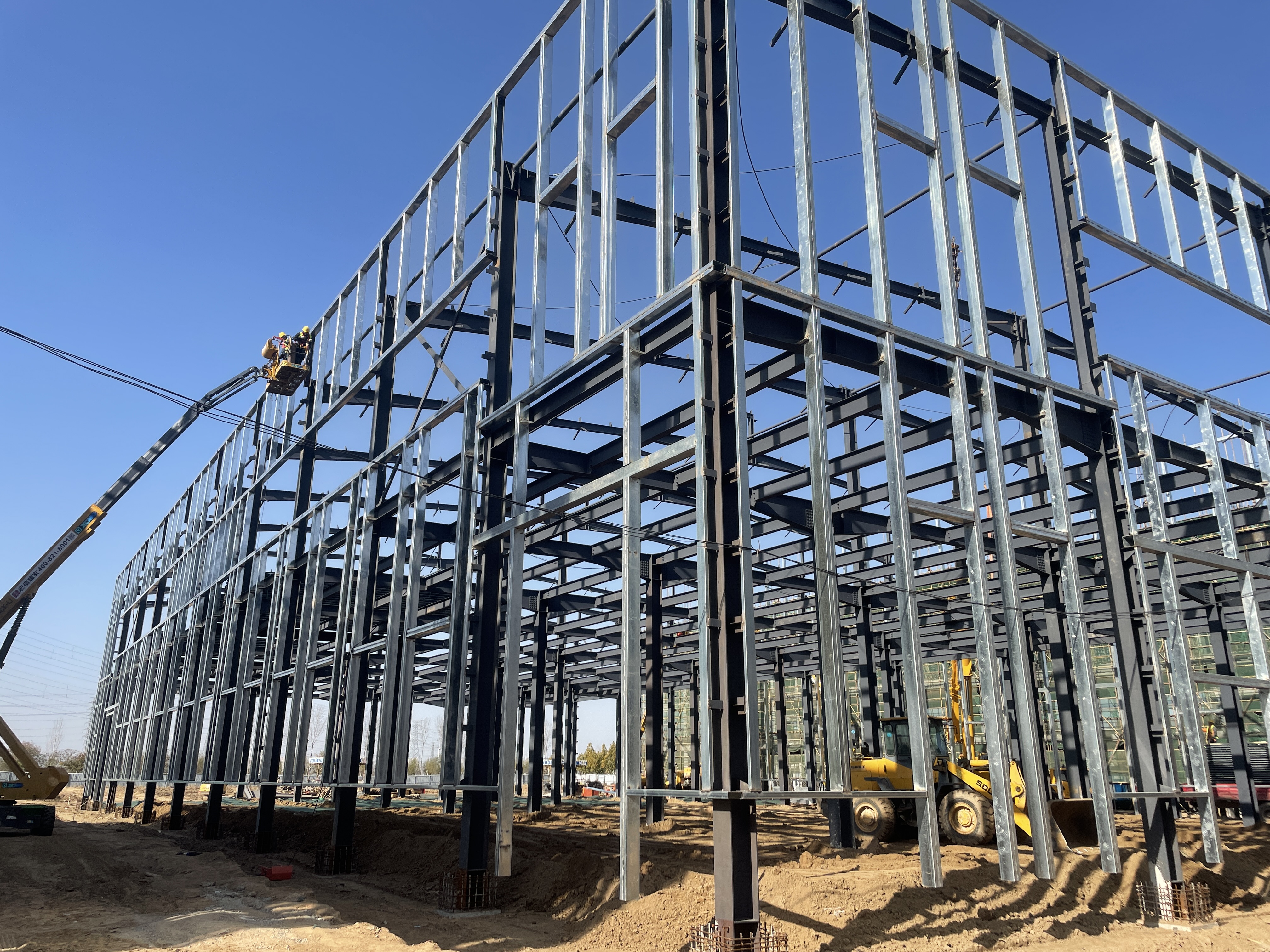 钢结构厂房每平方米造价多少？河南安徽报价差异对比