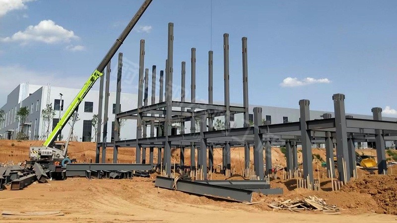 钢结构物流仓库设计方案：跨度选择指南