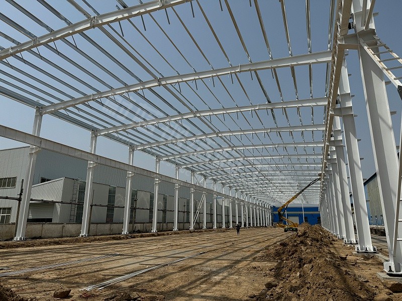 蔚蓝钢结构丨郑州普相钢结构厂房建造案例