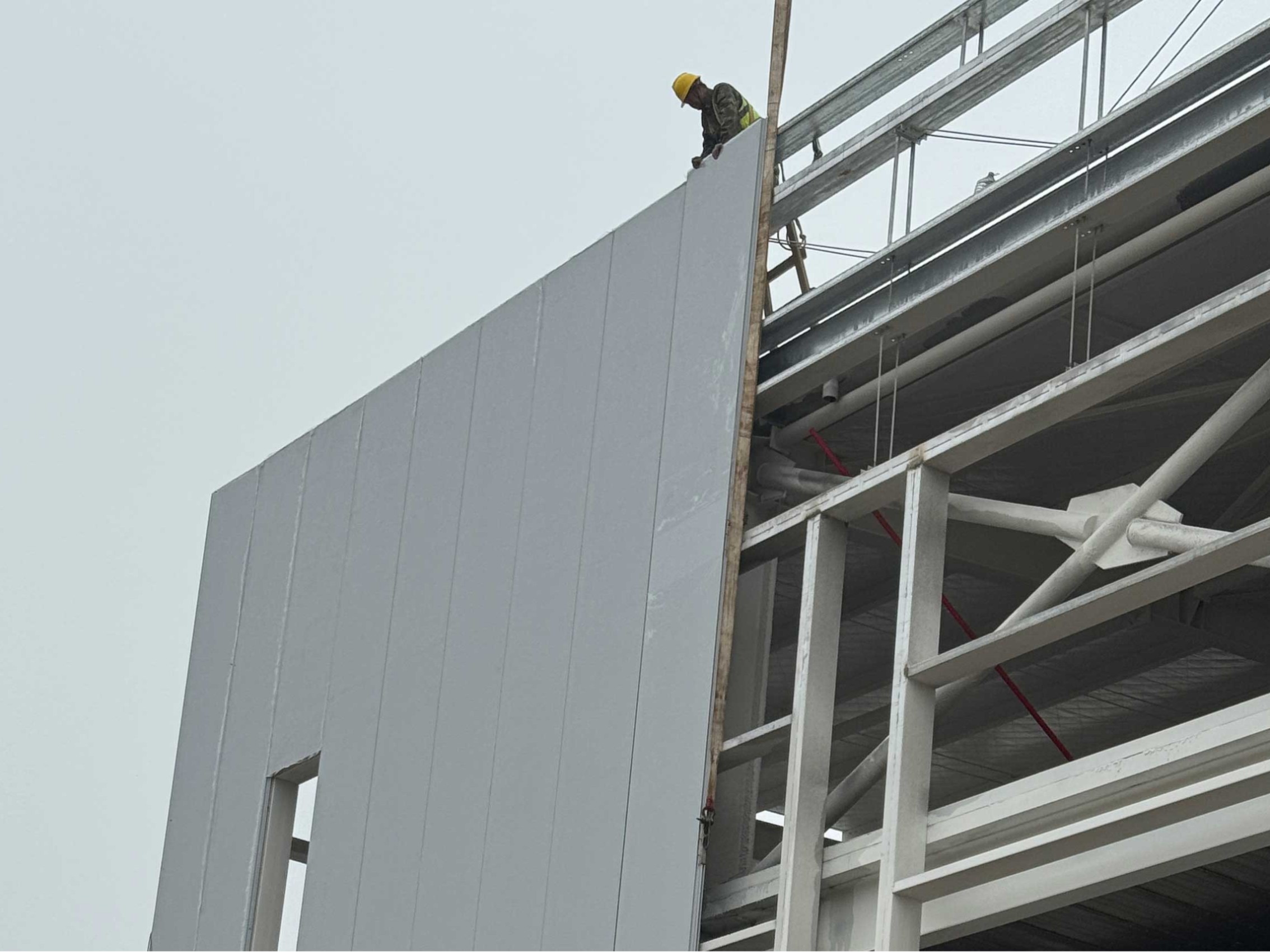 钢结构厂房建设成本分析，省钱攻略