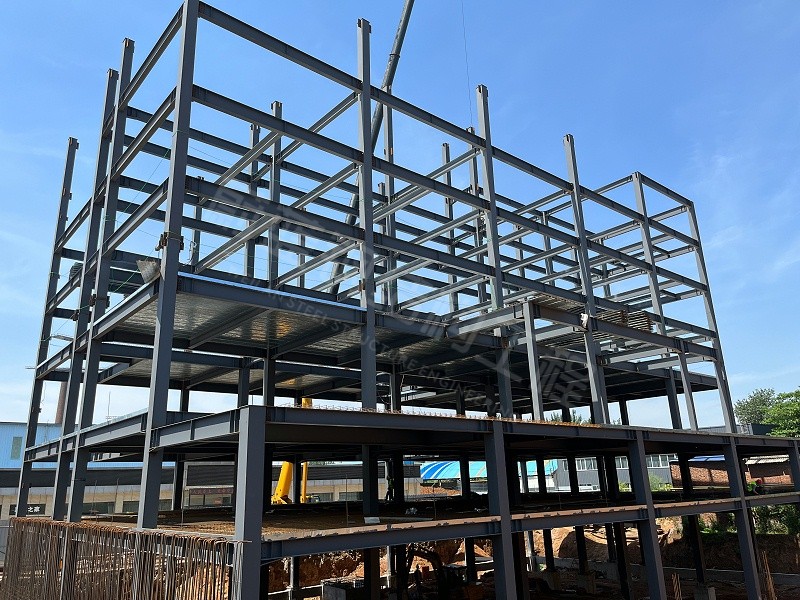 方山耐火钢结构综合办公楼建造案例