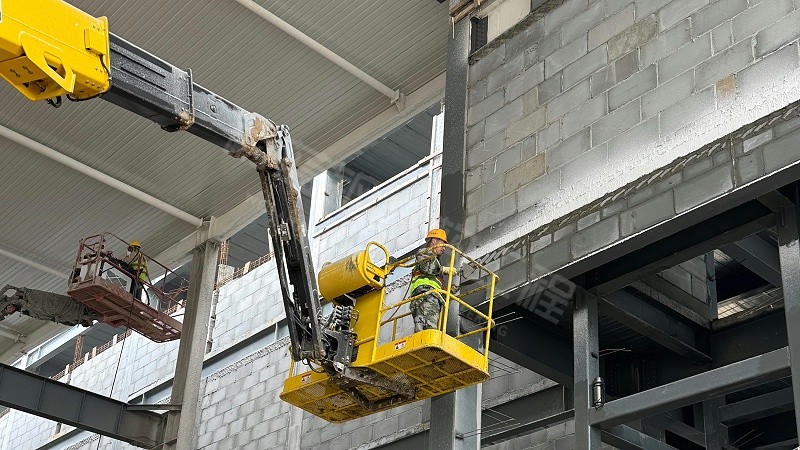 钢结构厂房多少钱一平？2025最新计算方法