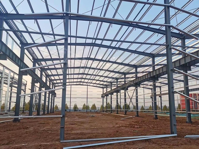 5000平钢结构厂房采购钢结构构件要注意什么？质量认证与验收标准指南