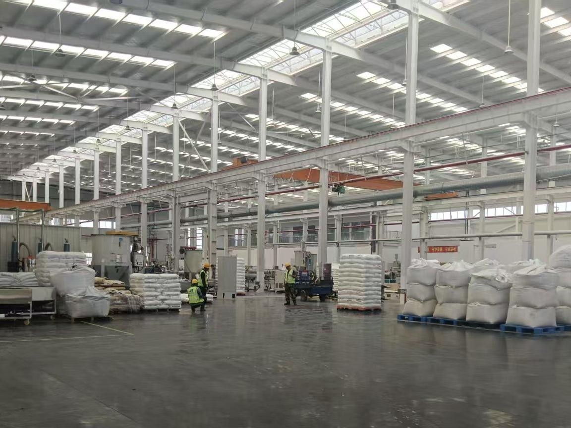 2026年钢结构厂房造价市场趋势预测：涨还是跌？