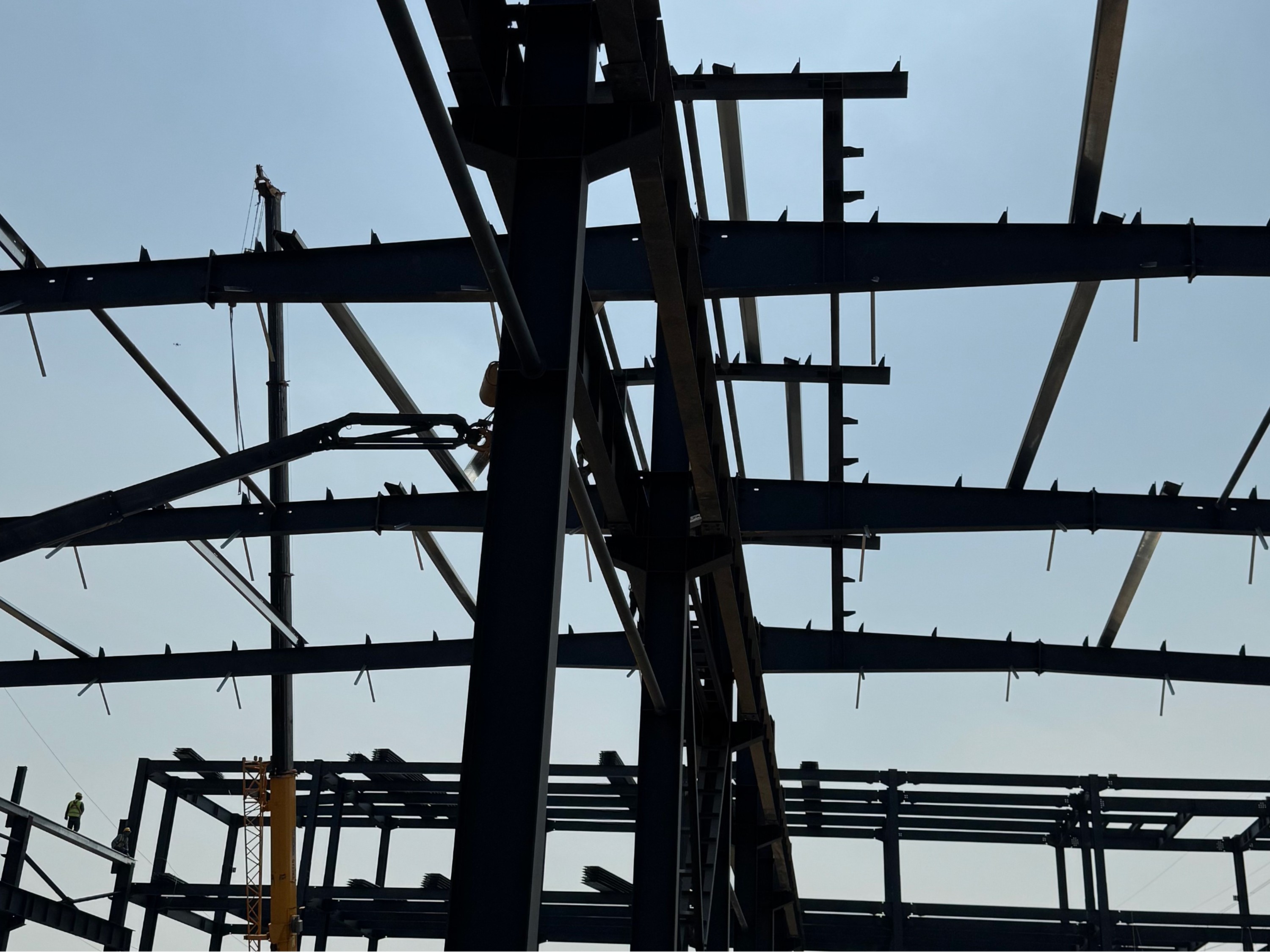 钢结构厂房怎么扩建？民营企业扩大生产建设参考