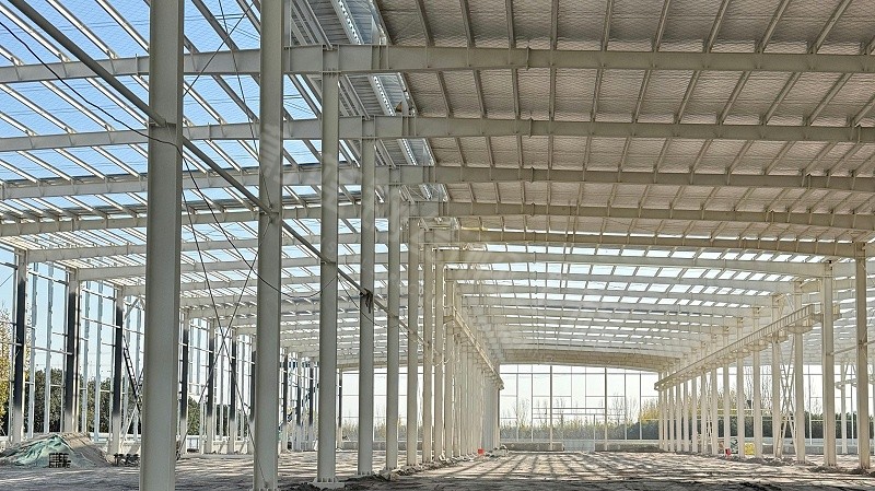 中型企业扩产：租厂房还是自建钢结构厂房更划算？