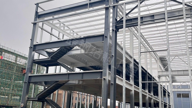 河南钢结构施工厂家材料双渠道供应！合作工厂+自有加工厂