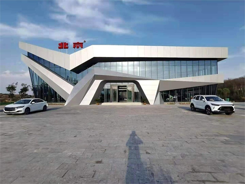 蔚蓝钢构百科：钢结构建造4S店有哪些优势？