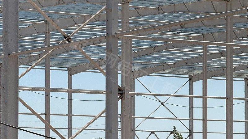 钢结构施工厂家怎么选？3 个关键标准