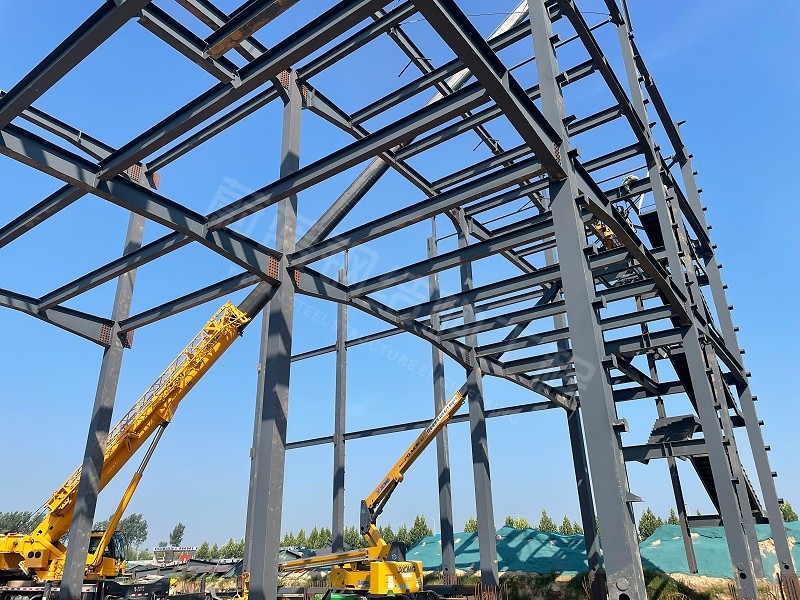 两万平食品钢结构厂房造价明细，含钢材混凝土人工全费用！