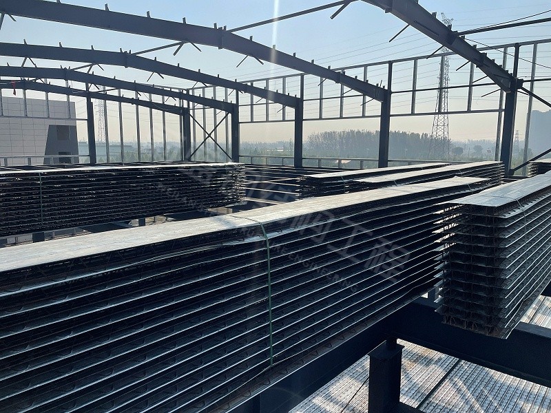 两万平食品钢结构厂房造价明细，含钢材混凝土人工全费用！