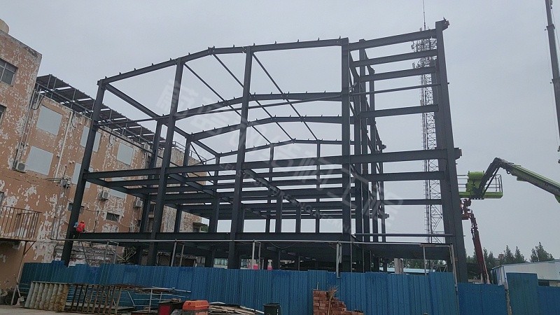 60亩钢结构厂房总包建设：工期能缩短多少？