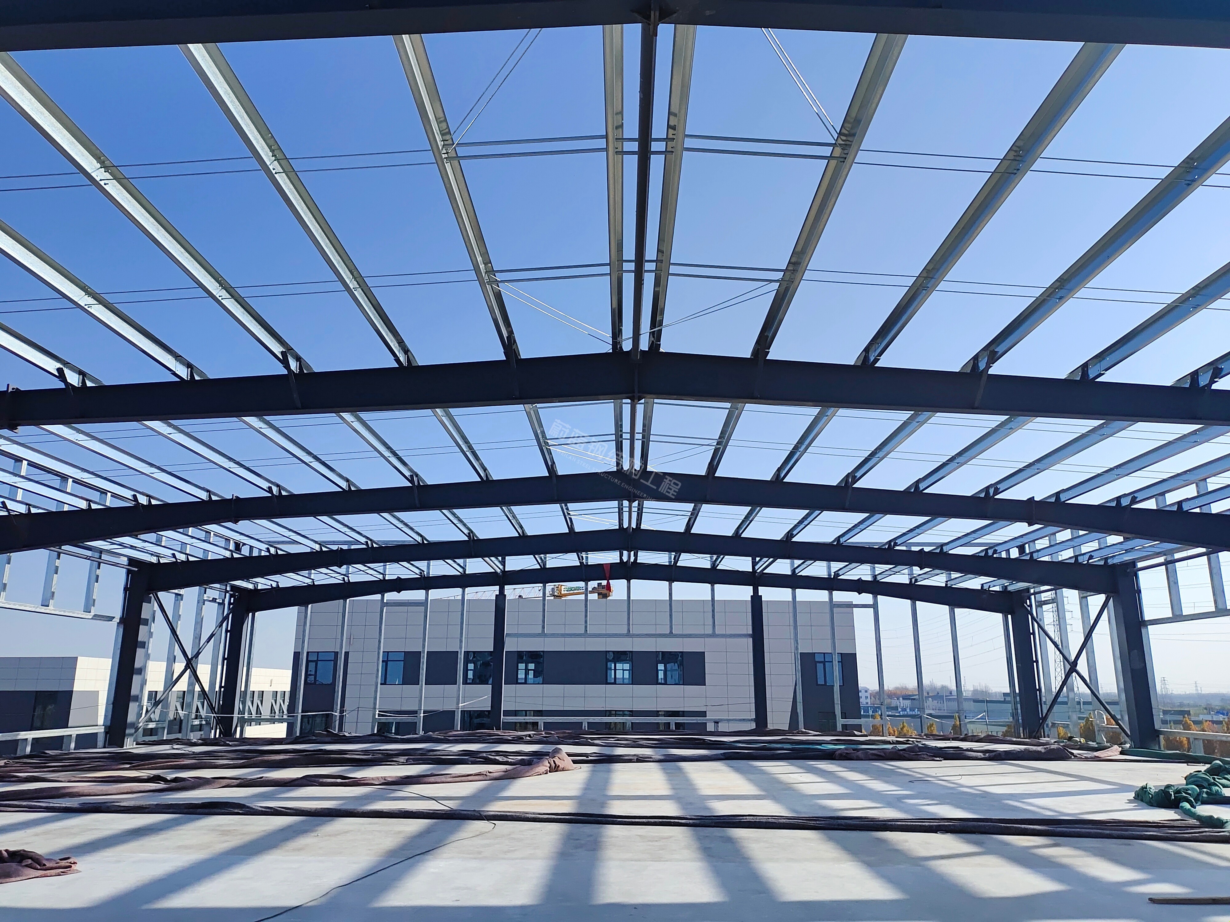 60亩钢结构厂房总包建设：工期能缩短多少？