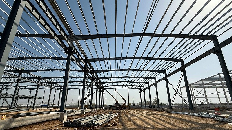 钢结构厂房造价多少一平米？厂家报价