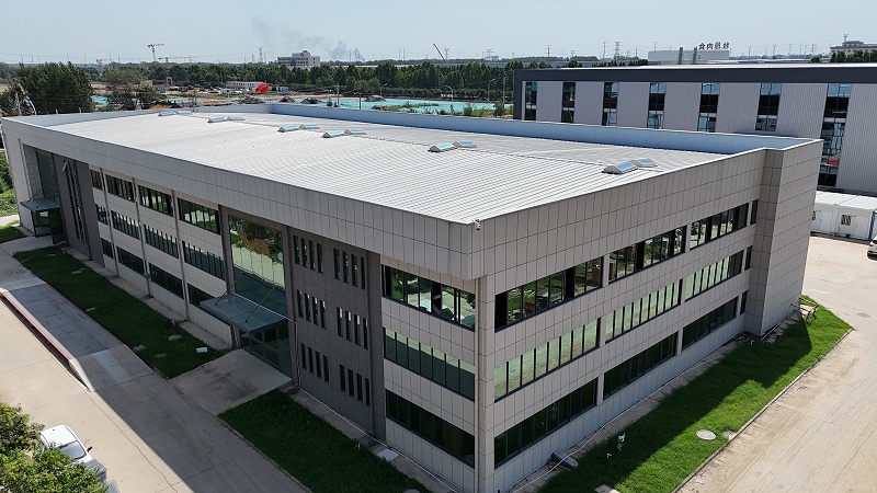 建厂房选钢结构工程公司，哪些要素是关键