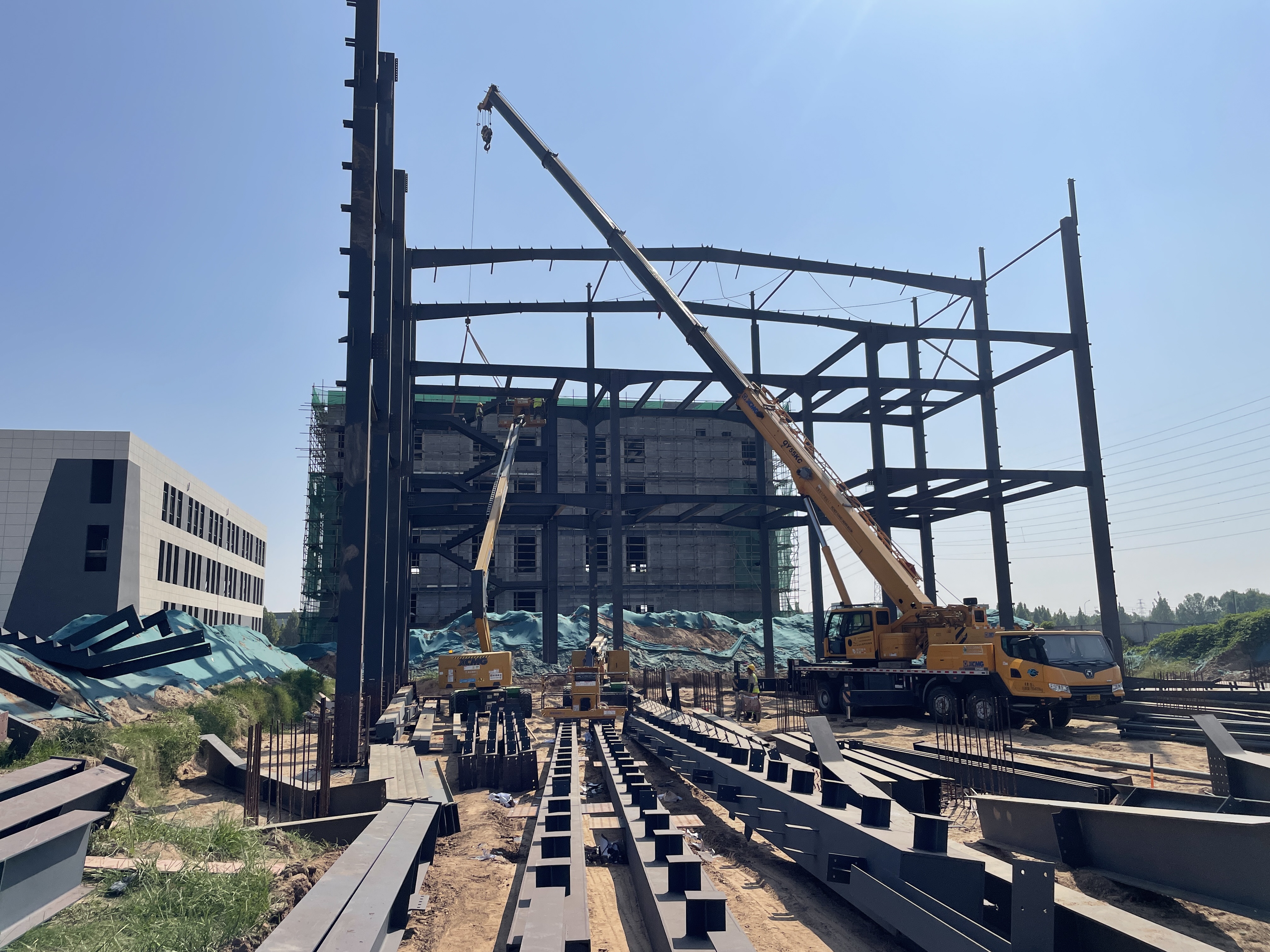 一万平钢结构厂房造价预算怎么做？新手也能看懂的详细步骤+省钱技巧