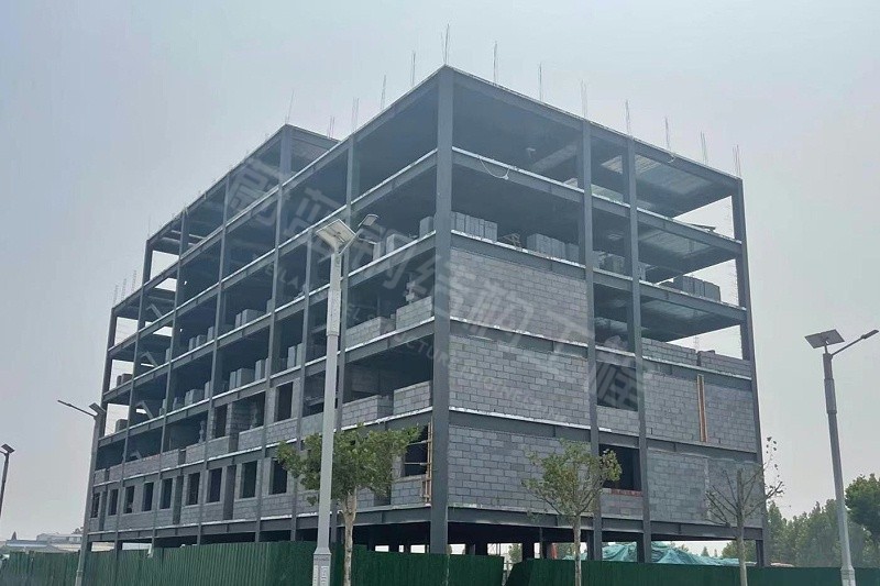 钢结构厂房材料怎么选耐用又省钱？