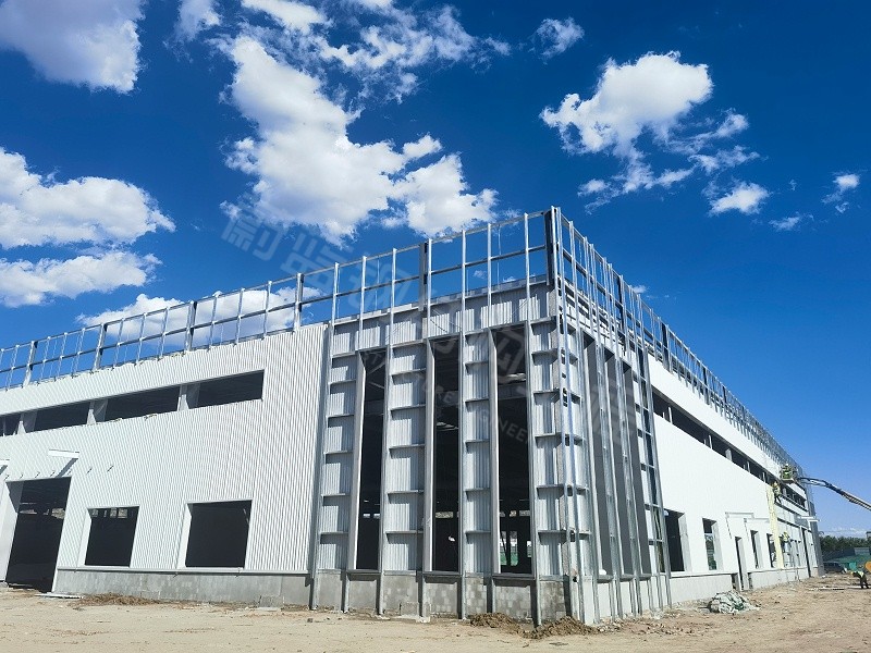 蔚蓝钢结构丨甘肃银财钢结构工业厂房建造案例