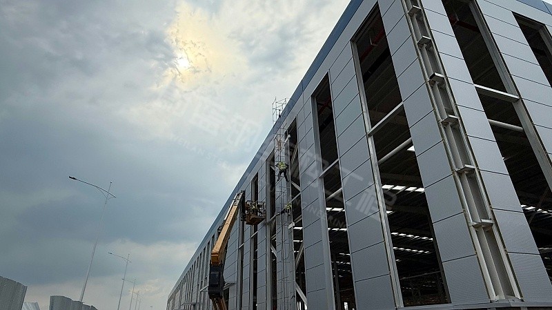 2026年钢结构厂房造价一平多少？包含哪些分项支出