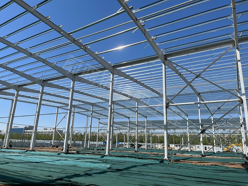 三万平钢结构厂房建设选清包还是包工包料，差别竟这么大